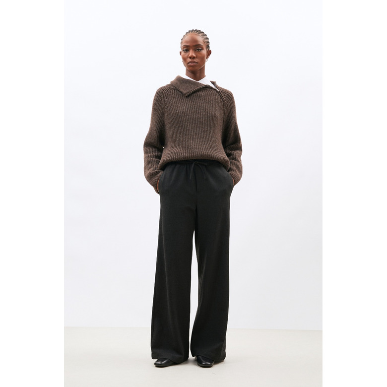 Humility trousers grey 2