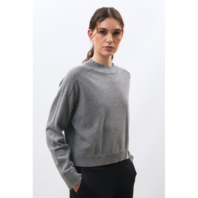 Humility sweater grey 2