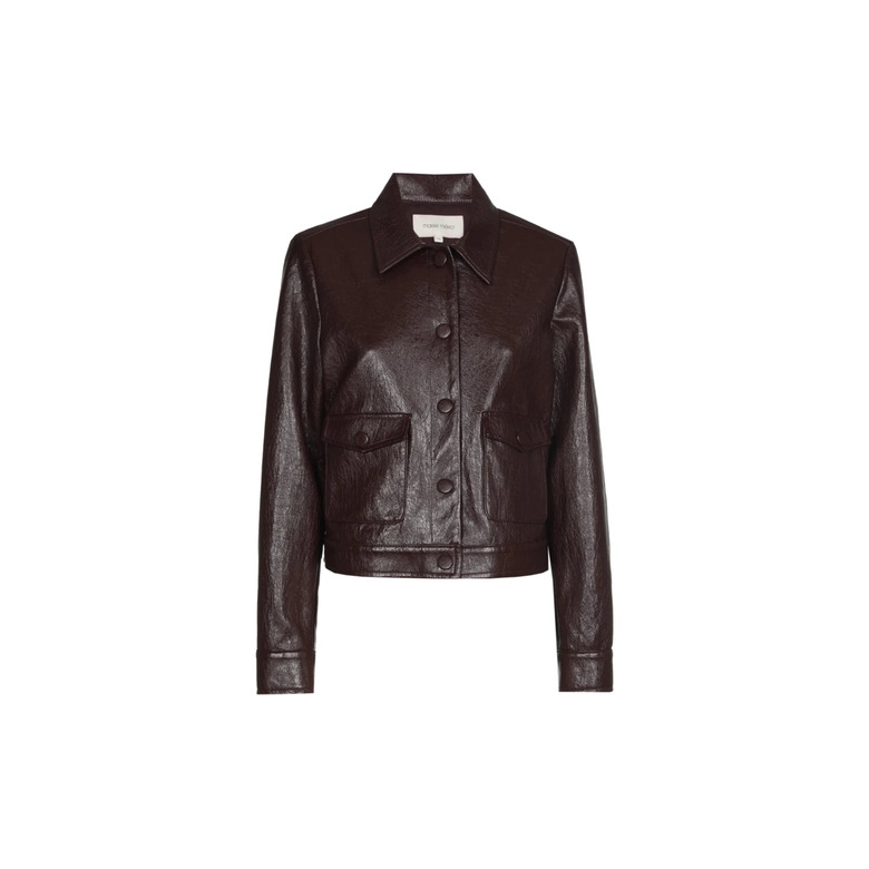 Marie Mero veste bordeaux 1