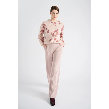 Marie Mero pull rose