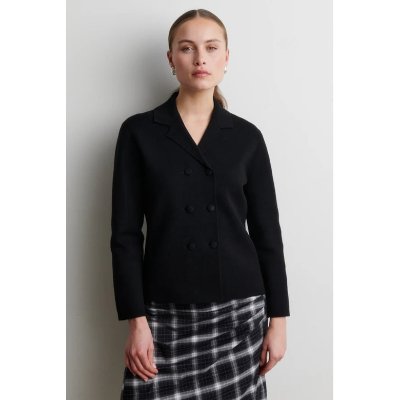 Second Female veste noir 2
