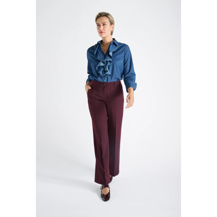 Marie Mero hose bordeaux
