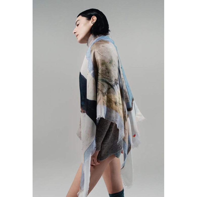 Talking Walls scarf blue 2