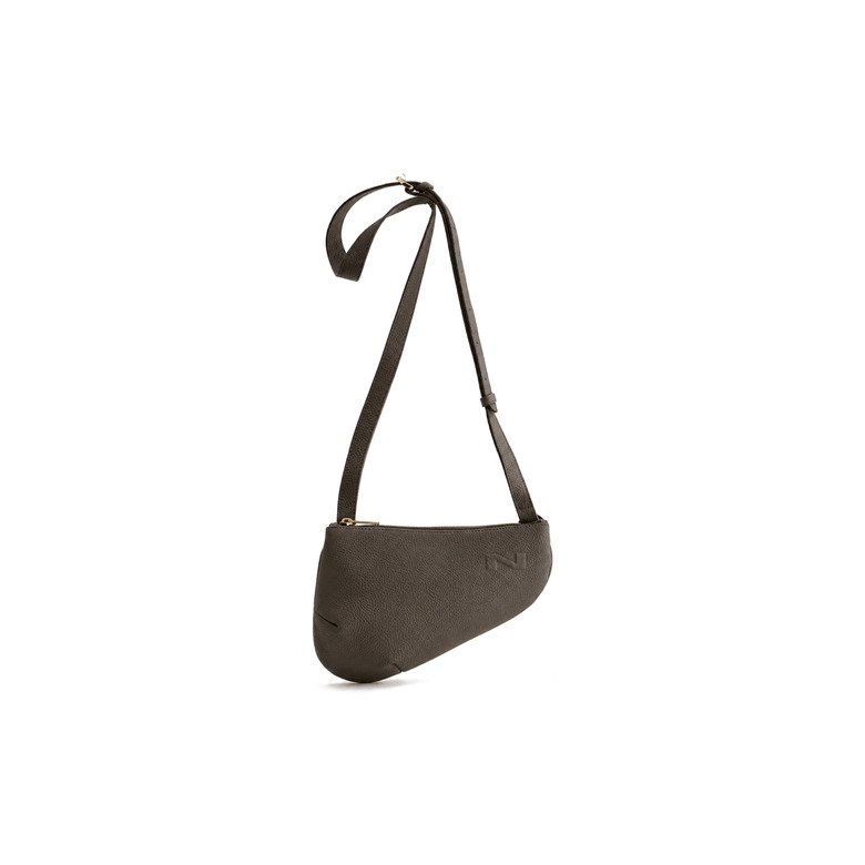 Nathan-baume crossbody bruin 1