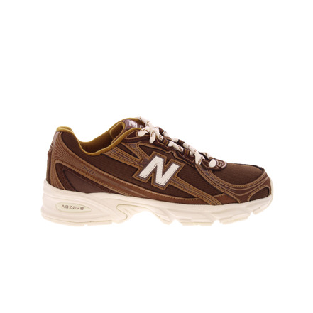 New Balance sneakers bruin