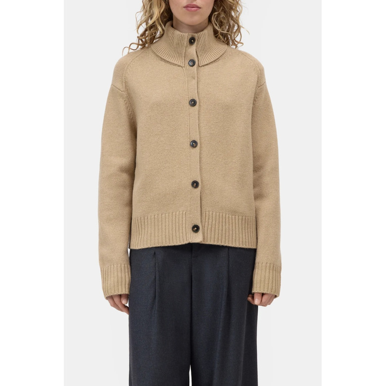 Closed cardigan camel 2