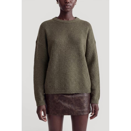 Edited sweater green