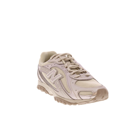 New Balance sneakers ecru