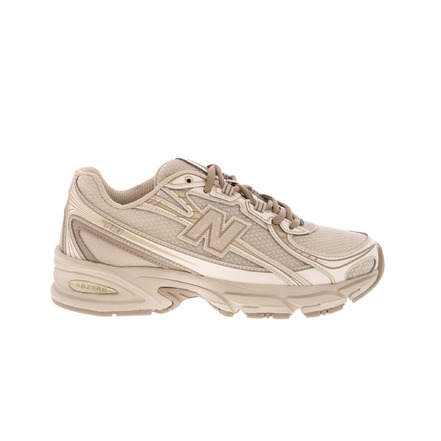 New Balance sneakers beige