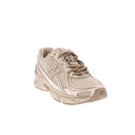 New Balance sneakers beige