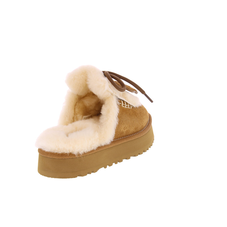 Ugg clogs camel 4