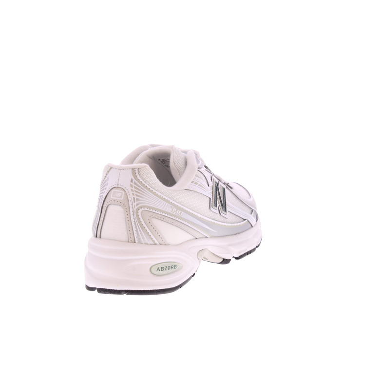 New Balance sneakers wit 4