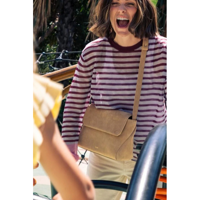 Ann Kurz crossbody bruin 4