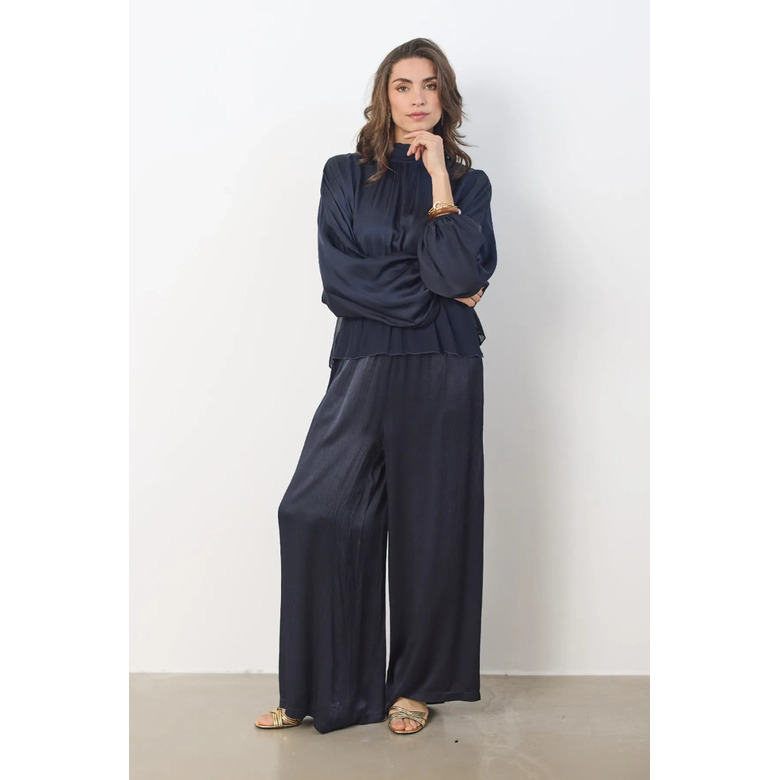 Love At Me hose blau 2