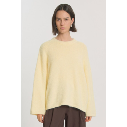 Edited sweater yellow
