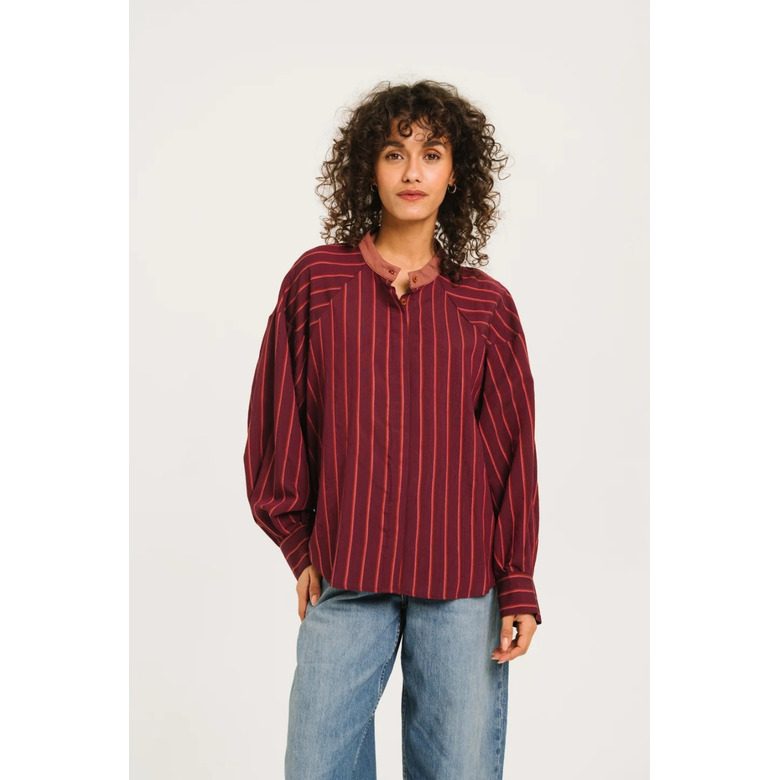 Sacrecoeur blouse bordeaux 2