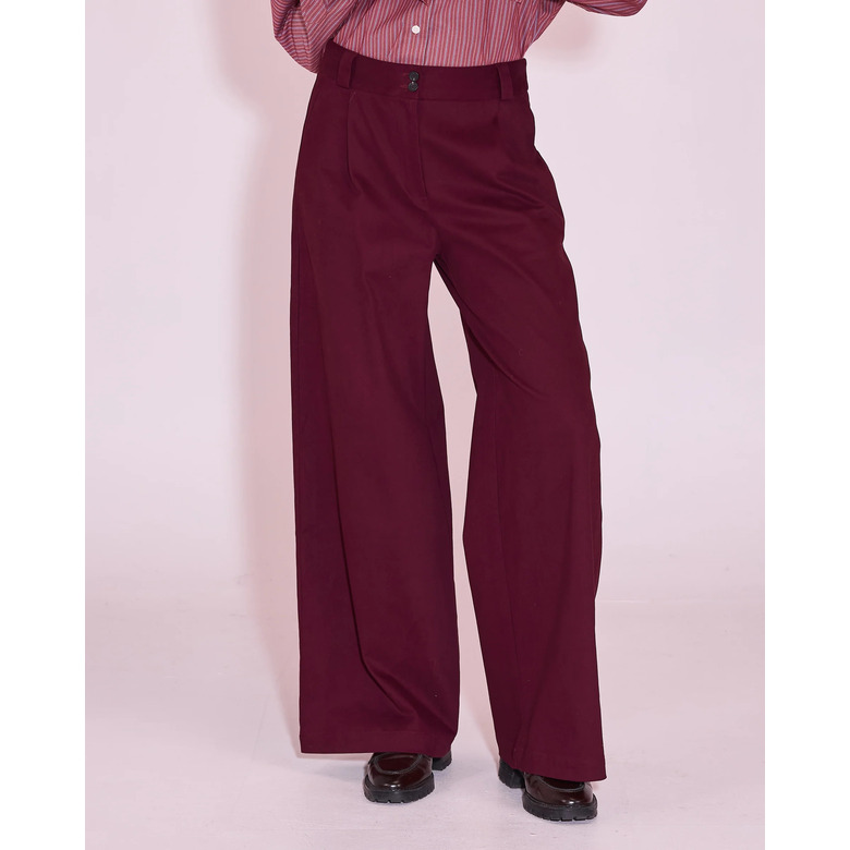 Nathalie Vleeschouwer hose bordeaux 2