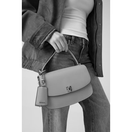 Guess handtas bruin