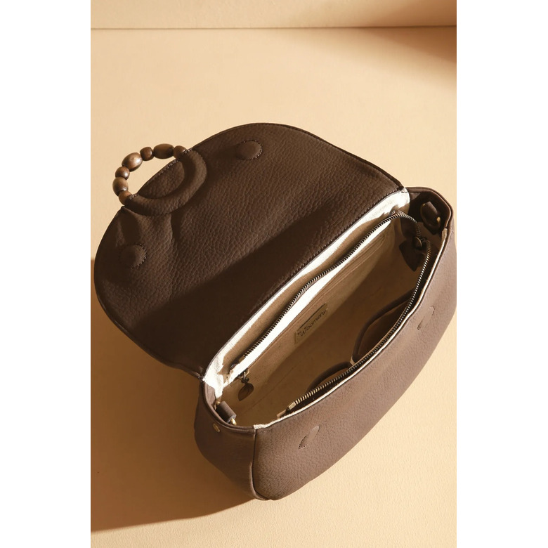 Woomen Vegan crossbody bruin 4