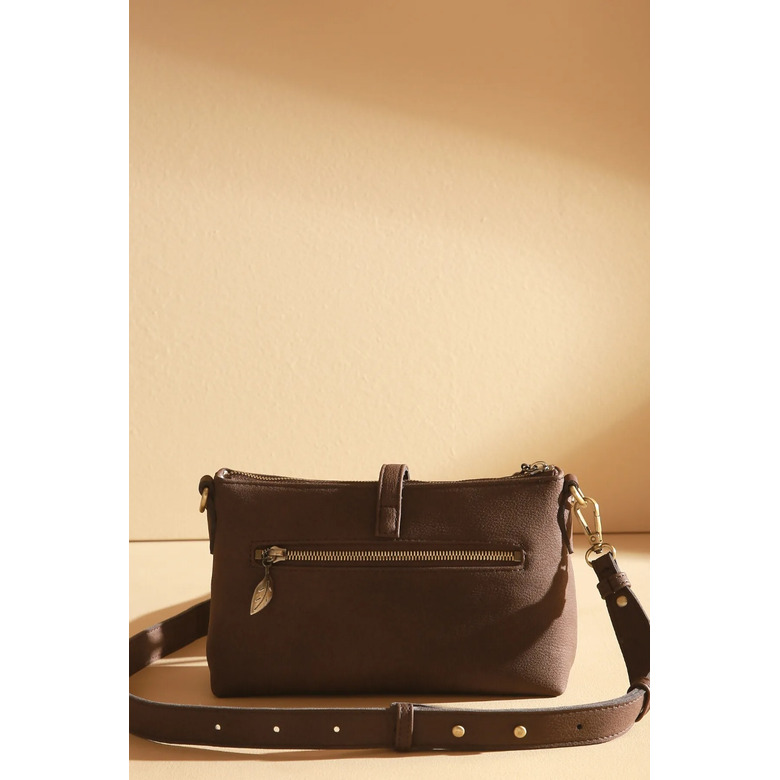 Woomen Vegan crossbody bruin 3