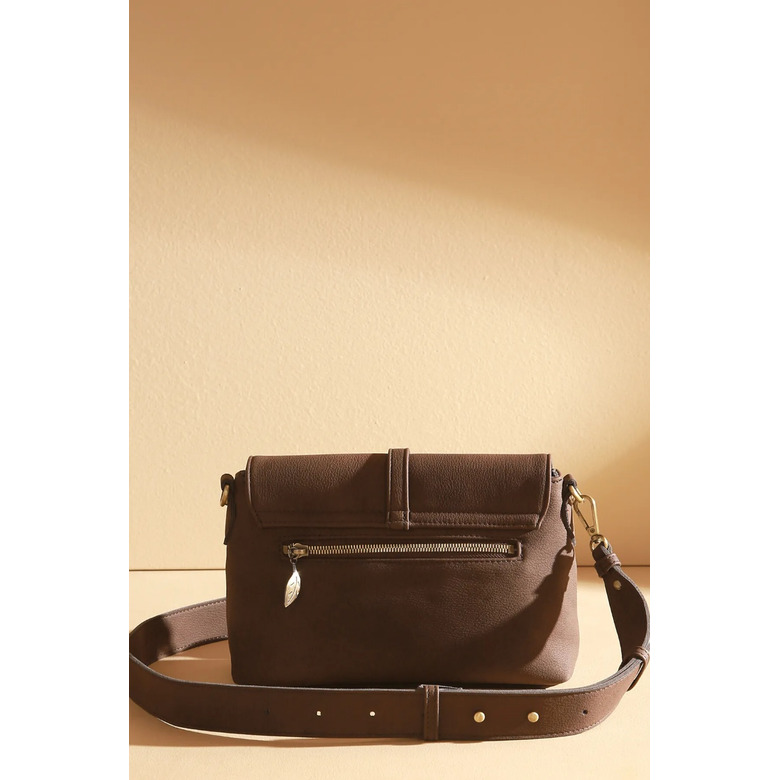 Woomen Vegan crossbody bruin 3