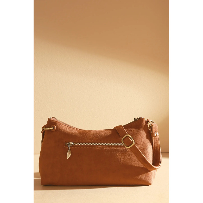 Woomen Vegan crossbody camel 4