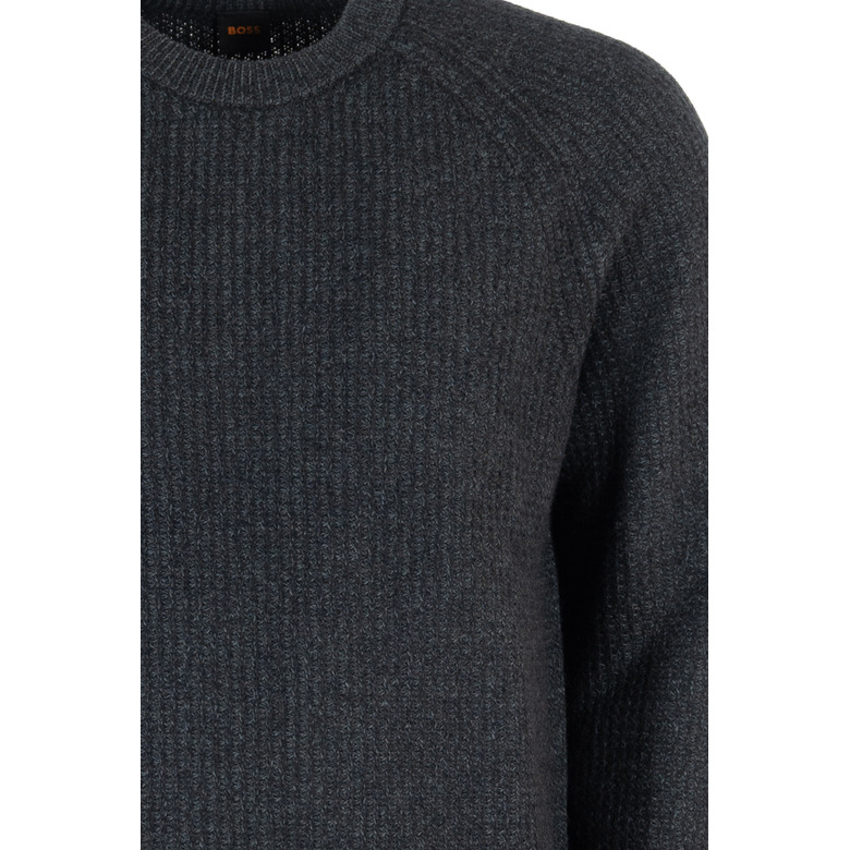 Boss sweater black 2